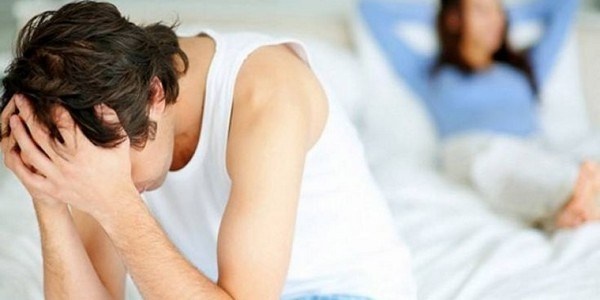 Nguoi dan ong khong co tinh trung vi dot bien hiem gap hinh anh