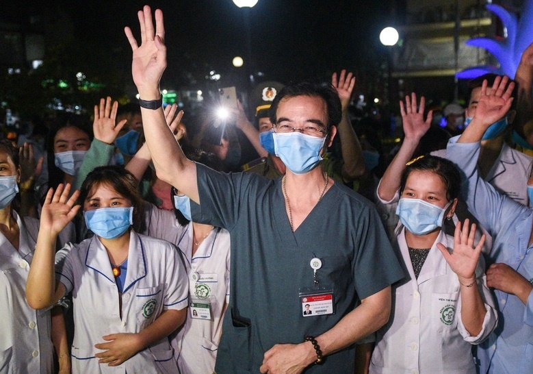 Nhung thay doi o Benh vien Bach Mai khi tu chu hoan toan hinh anh