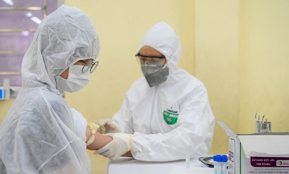 Nguoi tu Da Nang den Ha Noi phai cach ly tai nha 14 ngay hinh anh