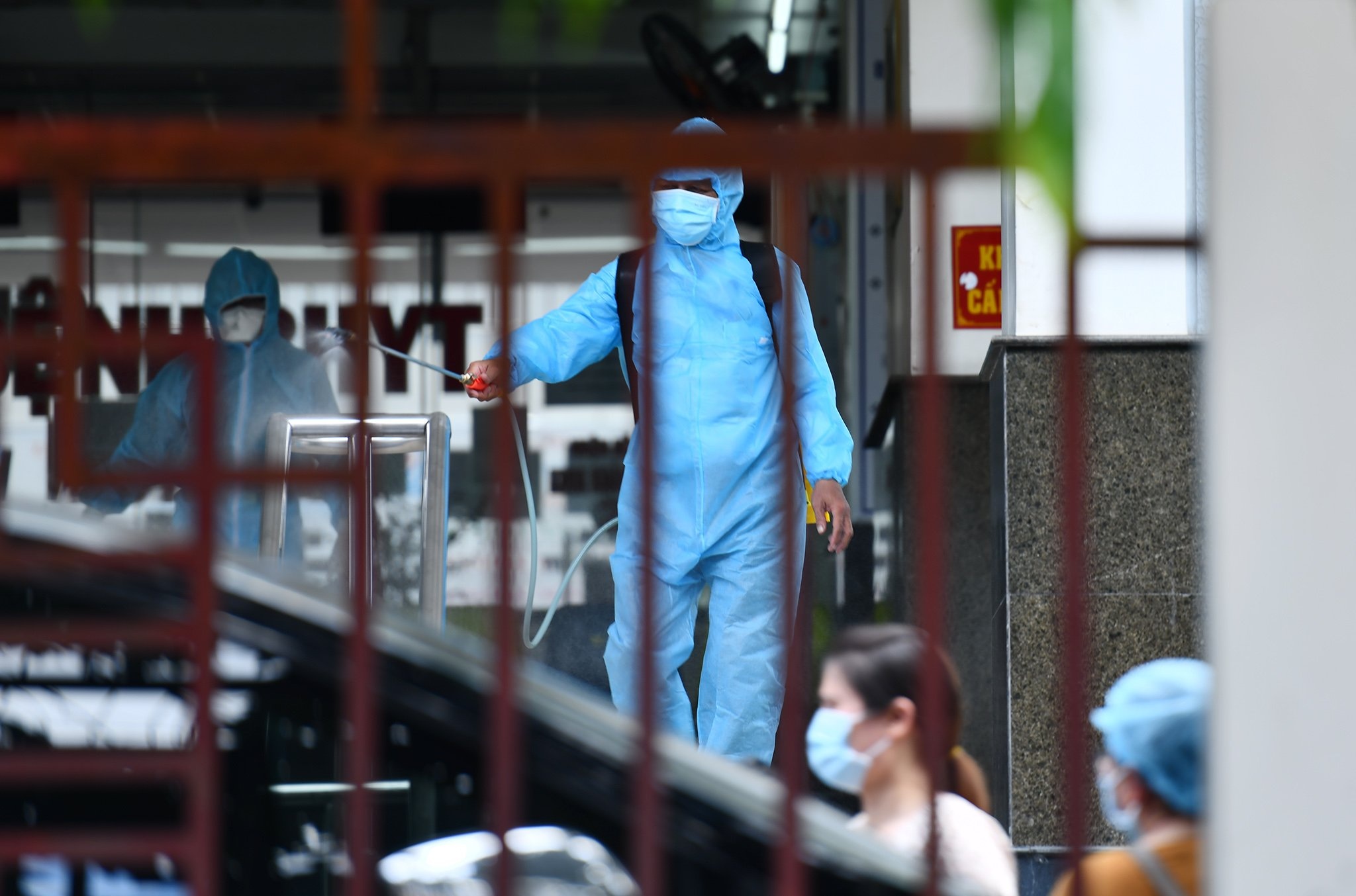 'TP.HCM can xay dung kich ban de quay lai cuoc song binh thuong' hinh anh