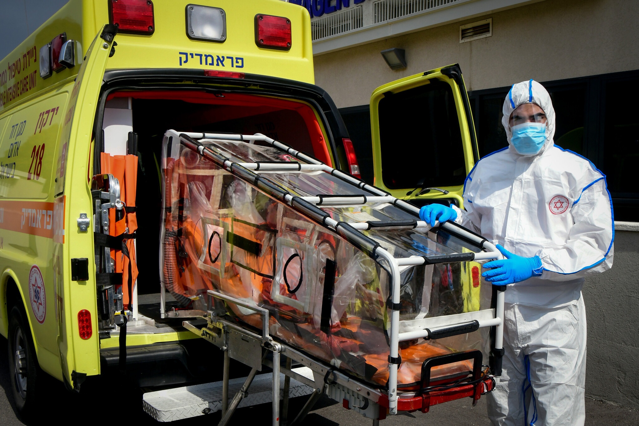 bai hoc vaccine Israel anh 2