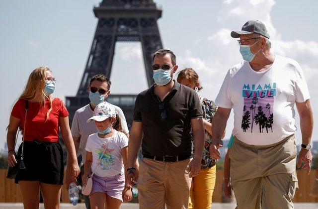 phap bo deo khau trang anh 1