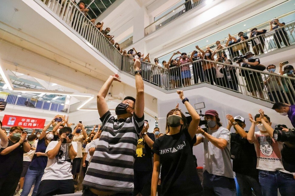 Dem cuoi cua Apple Daily hinh anh