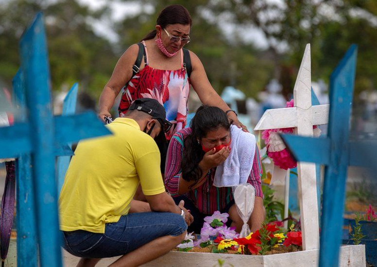 Brazil trai qua ngay ghi nhan ca mac Covid-19 cao ky luc hinh anh