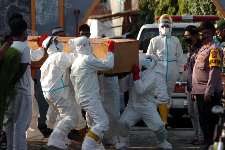 phong toa covid-19 anh 2