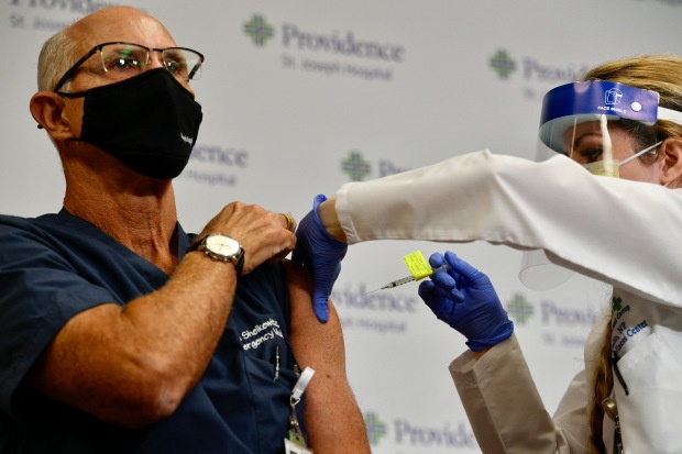 vaccine covid-19 anh 4