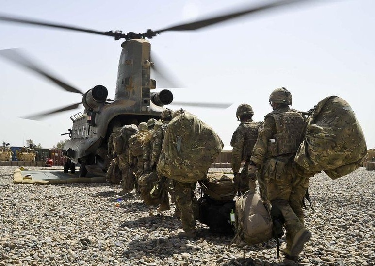 My, Anh, Canada dua hang nghin quan toi Afghanistan hinh anh