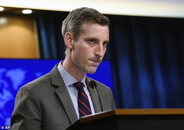 My tim cach tran an sau phan ung chua tung co cua Phap hinh anh