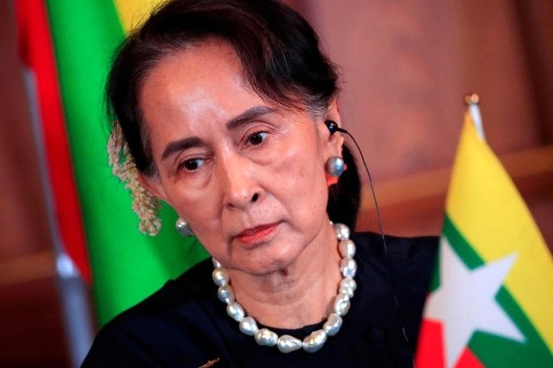 Ba Aung San Suu Kyi bi to gian lan bau cu hinh anh
