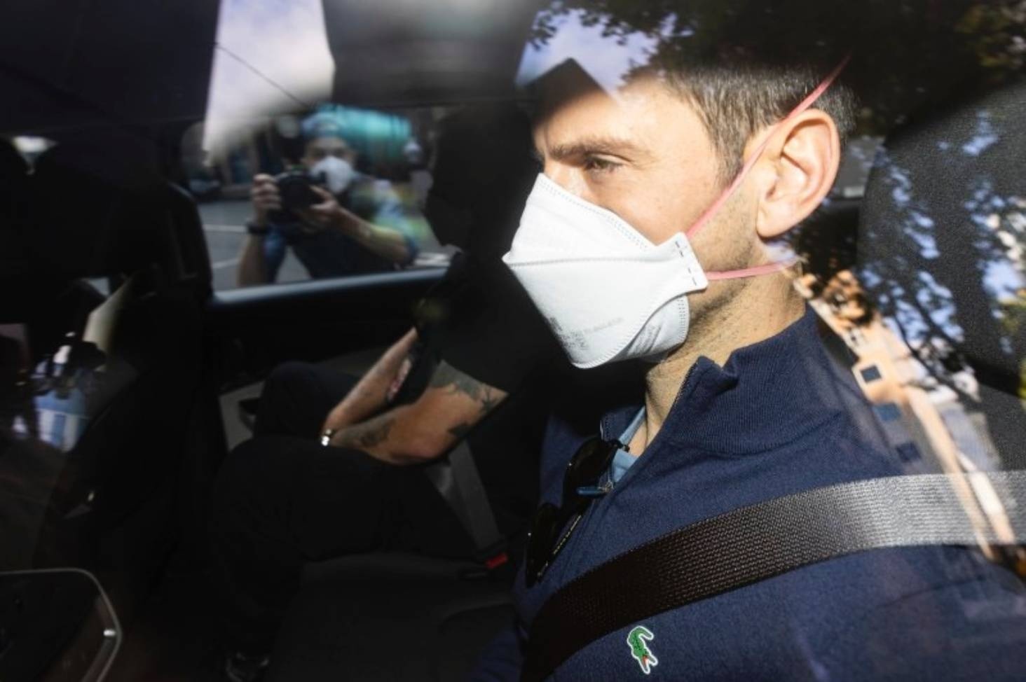 djokovic len may bay anh 2