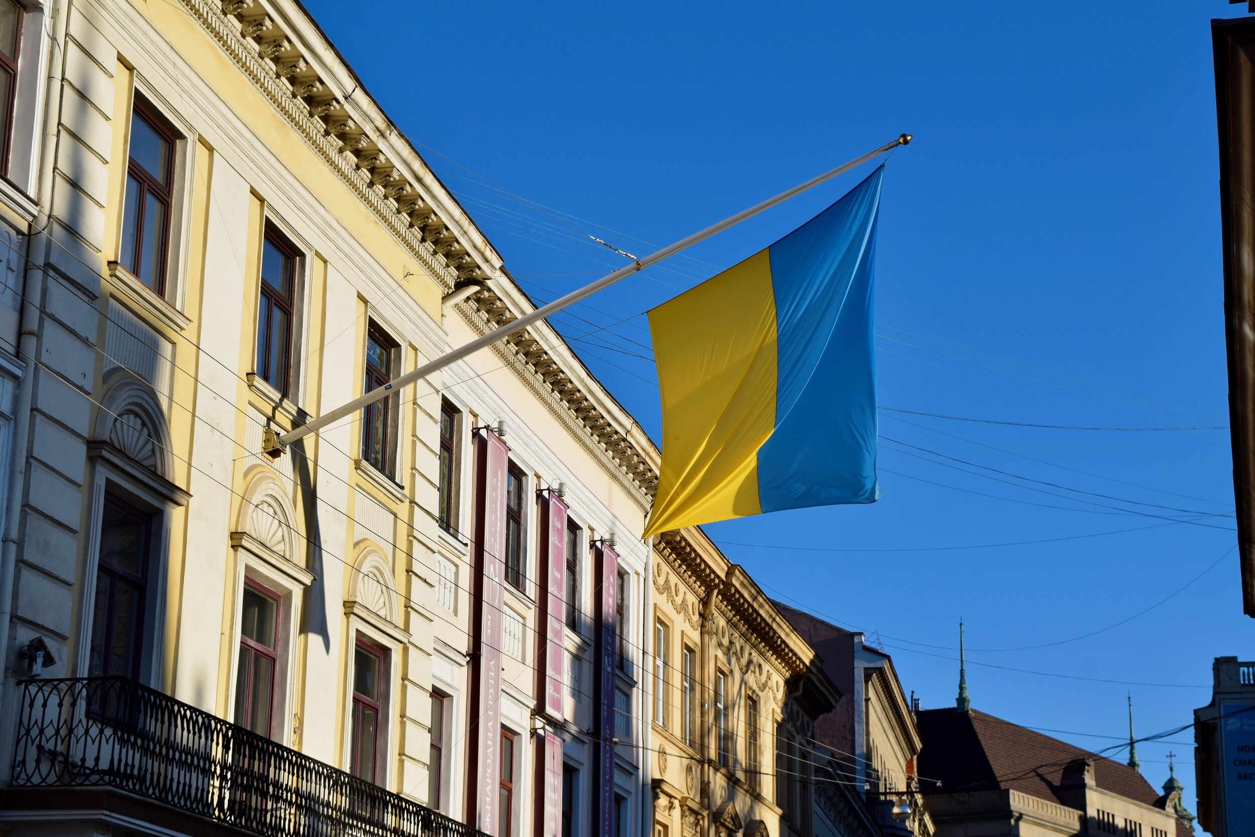 Vi sao Lviv tro thanh ‘diem hen so tan’ o Ukraine? hinh anh