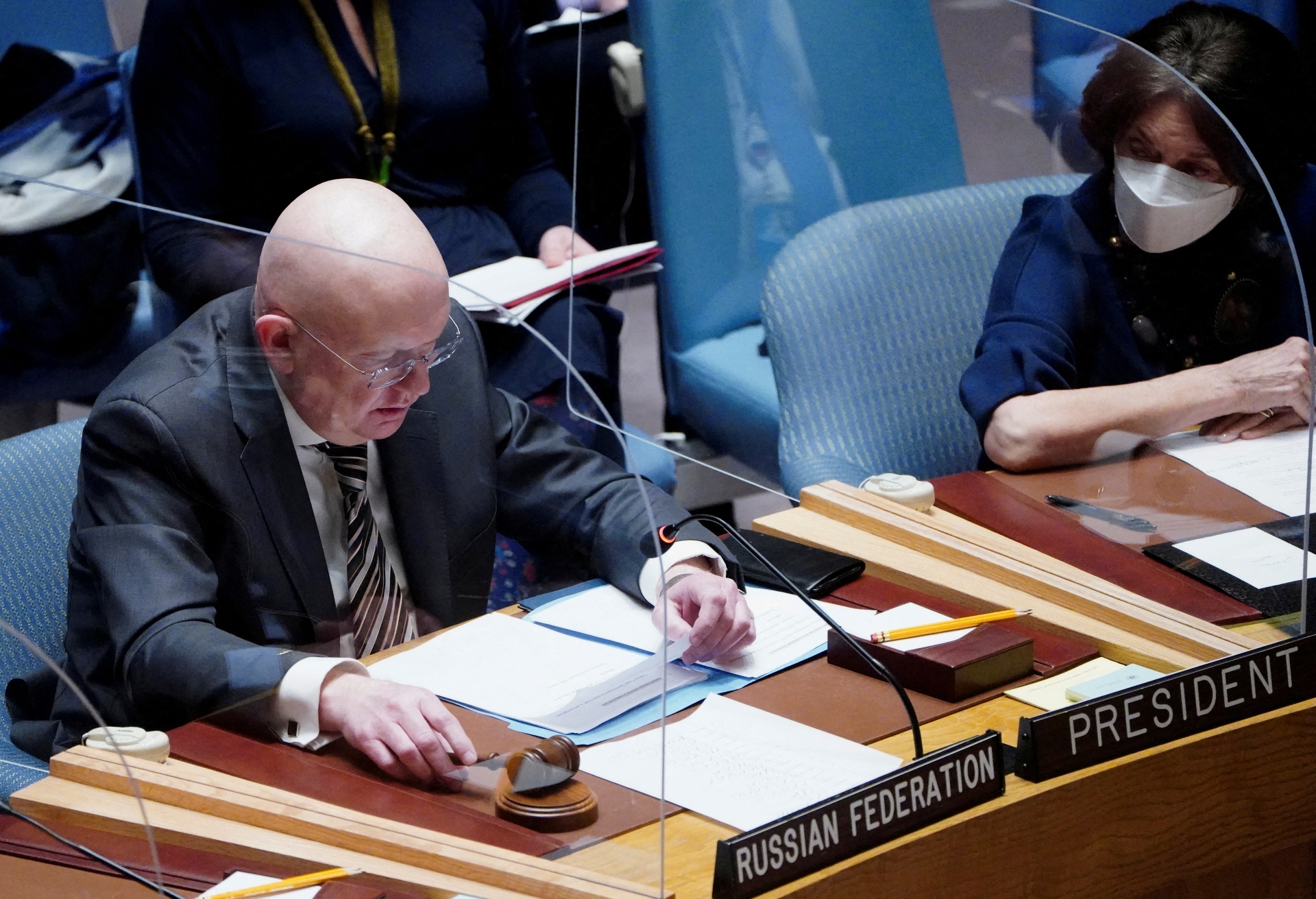 Nga chu tri cuoc hop khan cua HDBA ve viec Nga tan cong Ukraine hinh anh