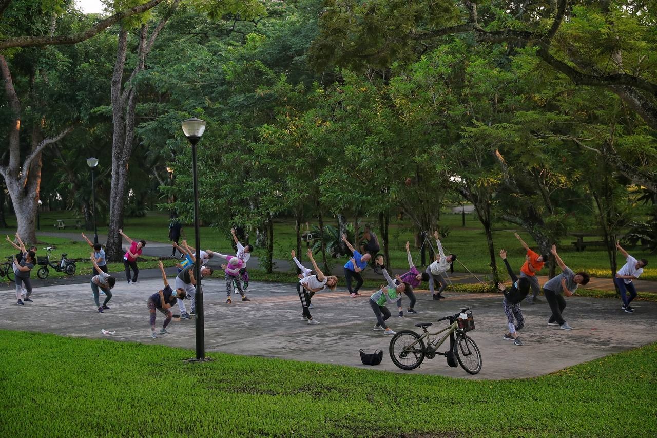 Ngay dau khong khau trang tai Singapore anh 5