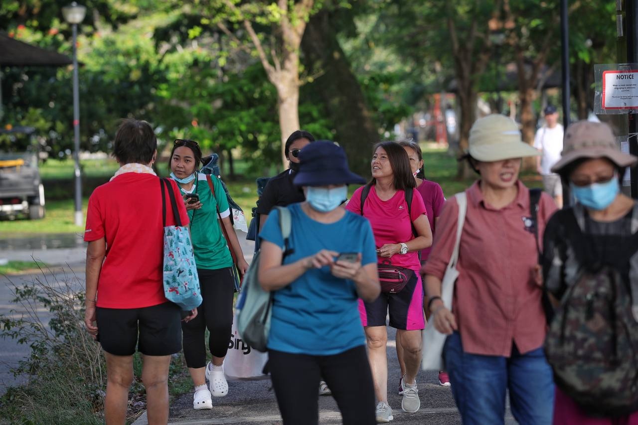 Ngay dau khong khau trang tai Singapore anh 6