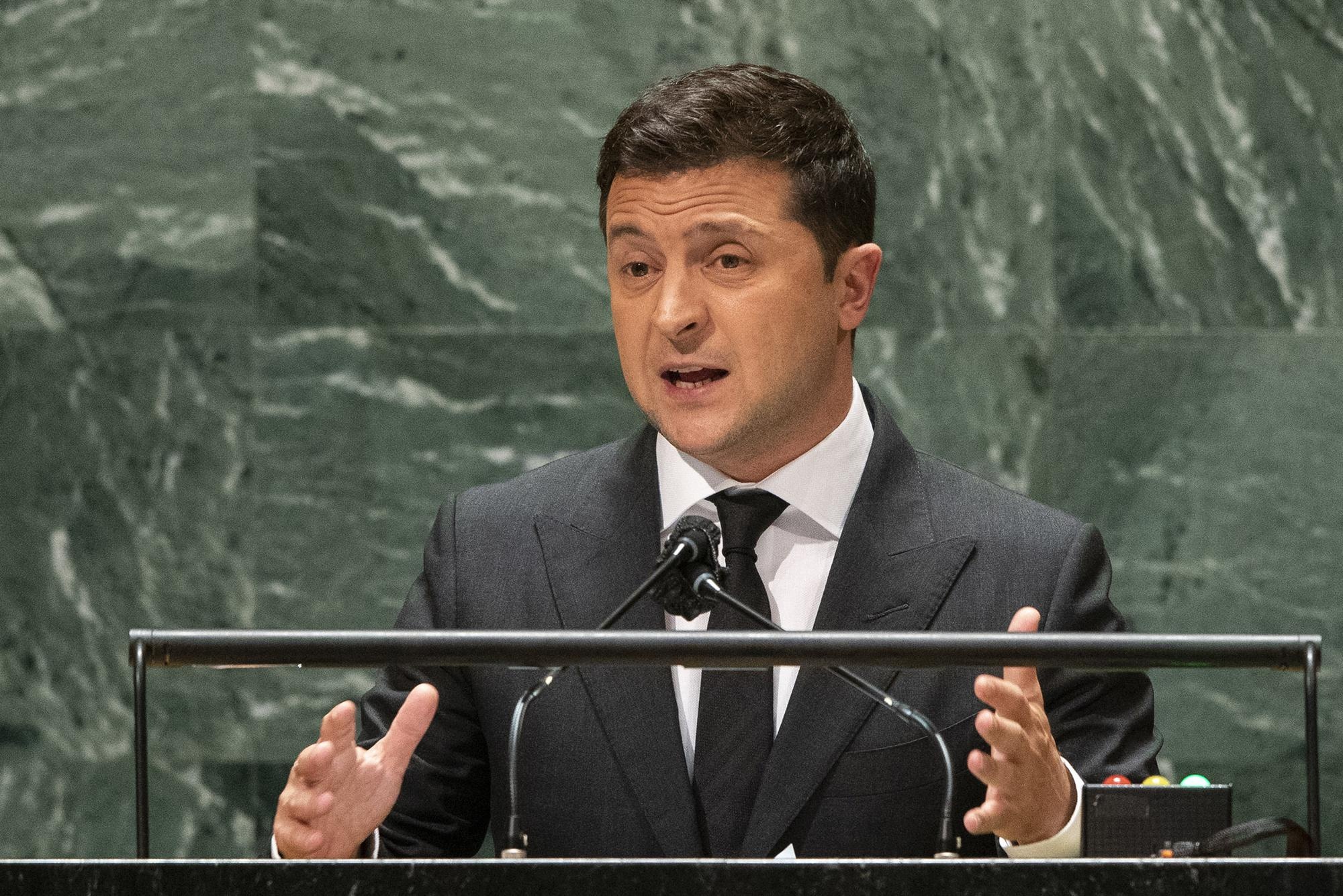 Ukraine: Ong Zelensky chi gap ong Putin sau tran chien Donbas hinh anh
