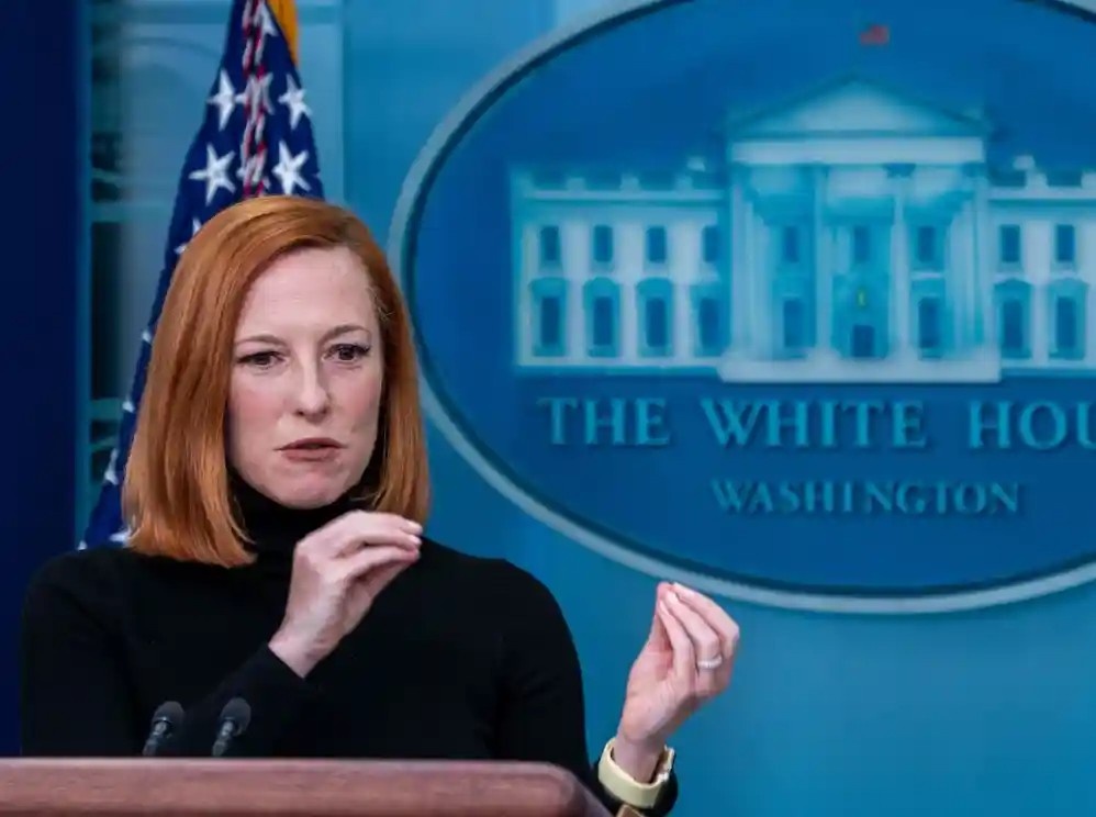 Thu ky bao chi Nha Trang bat khoc giua cuoc phong van hinh anh