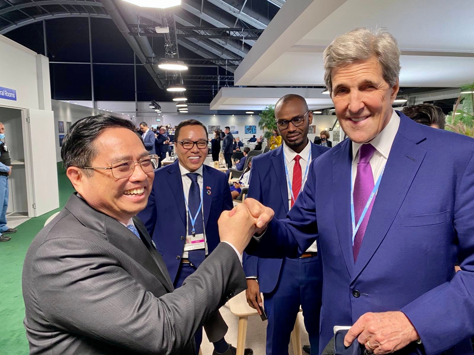 My - ASEAN coi trong nhau anh 3