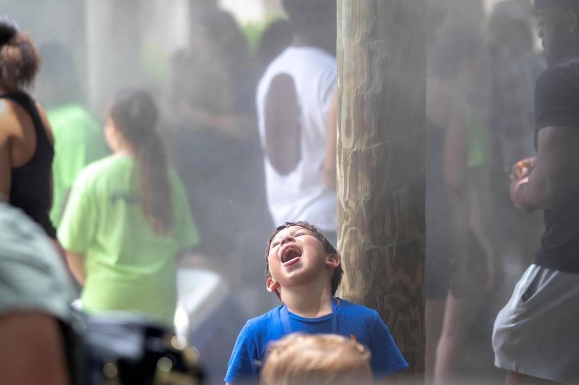 Nang nong ky luc o nhieu thanh pho tai My hinh anh