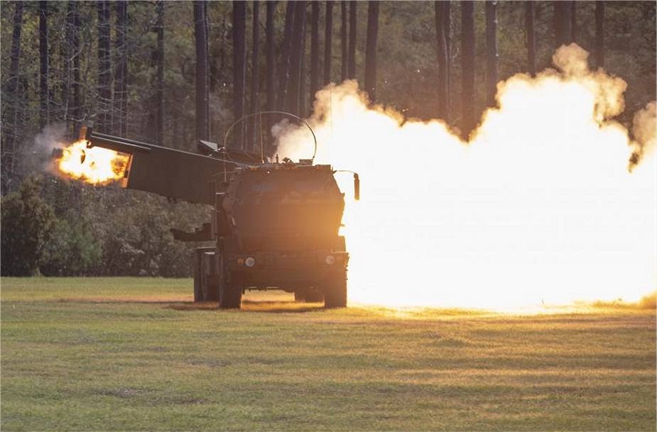 Ten lua HIMARS cua My toi Ukraine hinh anh