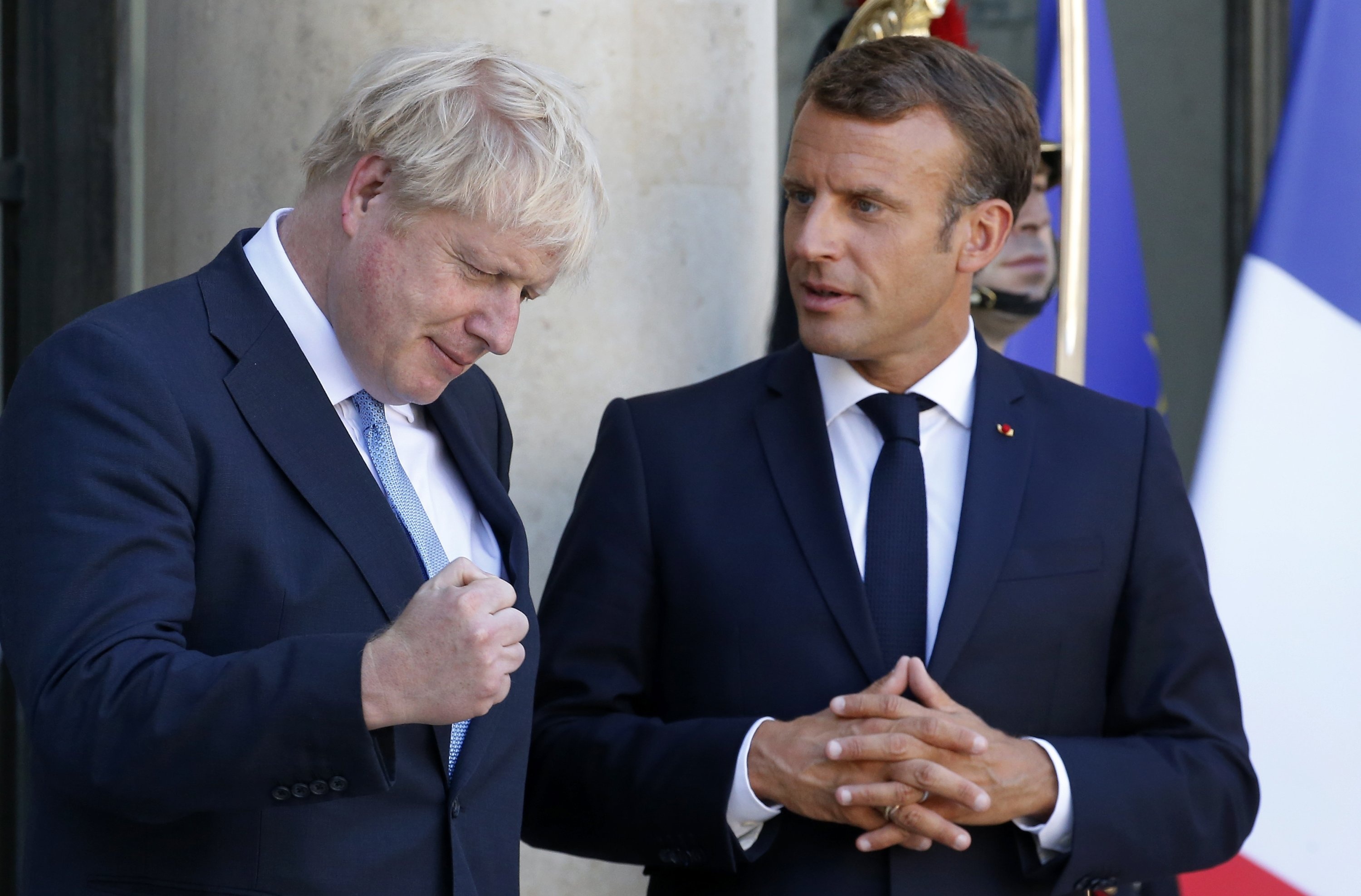 Thu tuong Anh ca ngoi Duc, 'lam ngo' Phap hinh anh