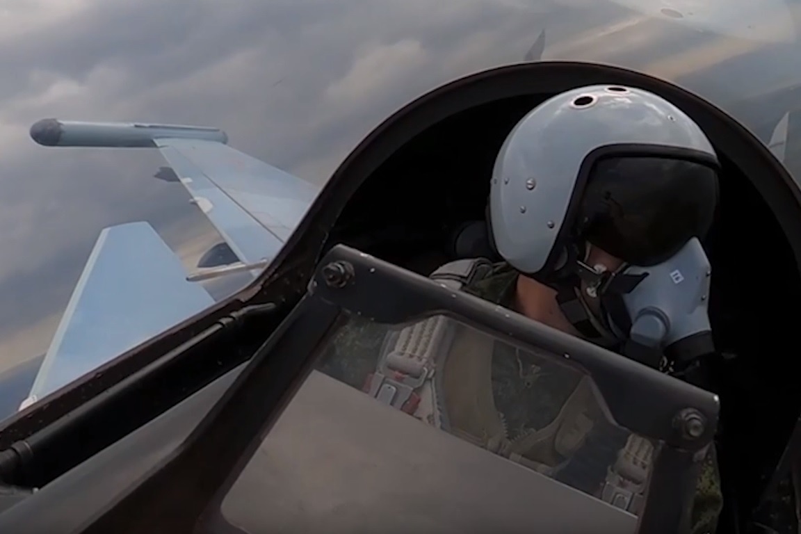 Su-35S va Su-30SM Nga phong ten lua vao muc tieu cua Ukraine hinh anh