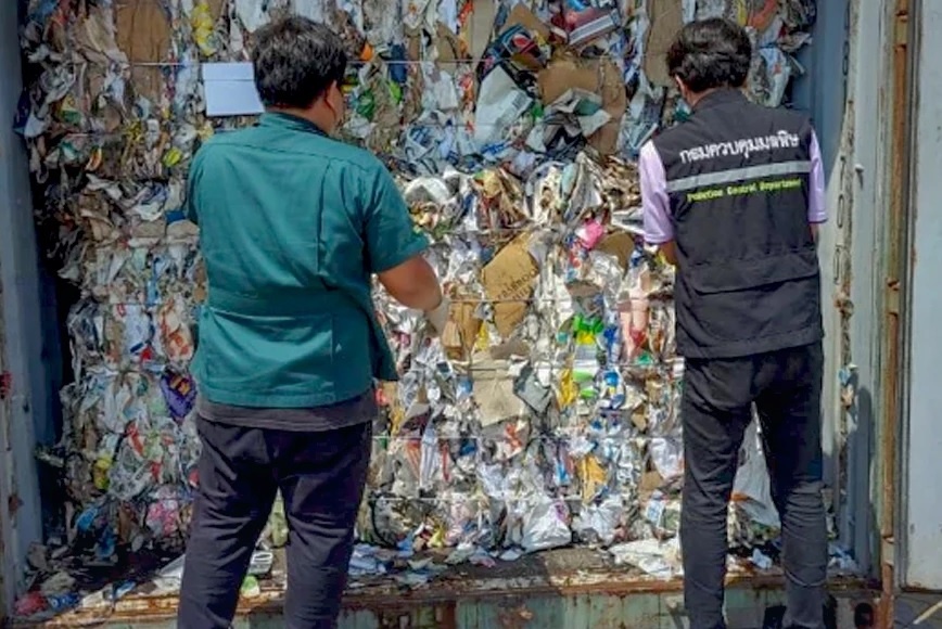 Thai Lan tra lai 130 tan rac thai cho Australia hinh anh