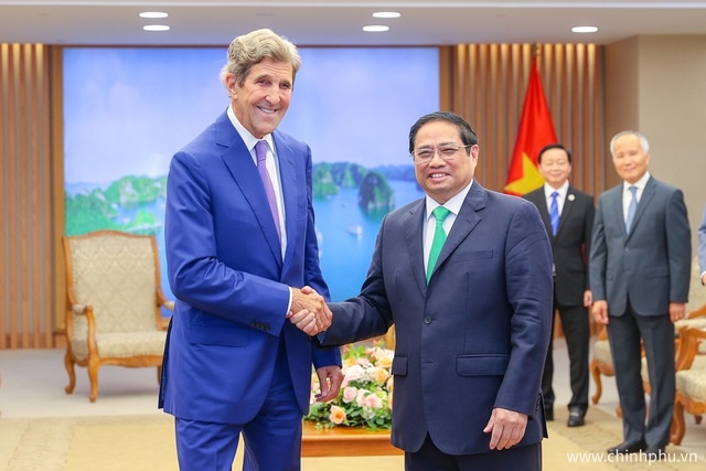 Thu tuong Pham Minh Chinh tiep ong John Kerry hinh anh