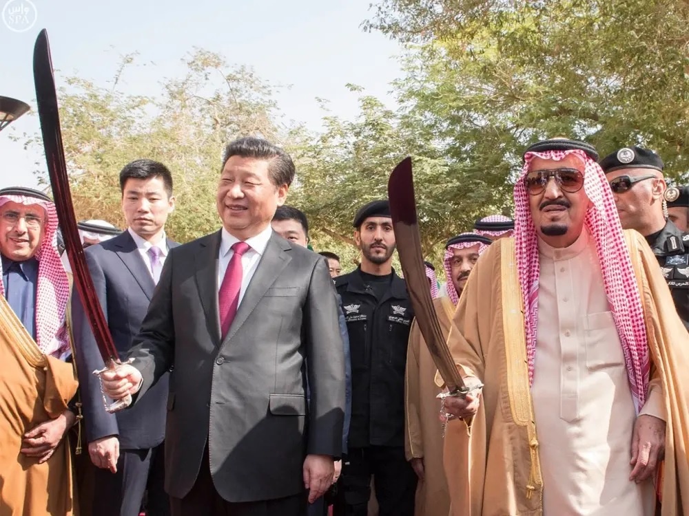 tap can binh trung quoc anh 2