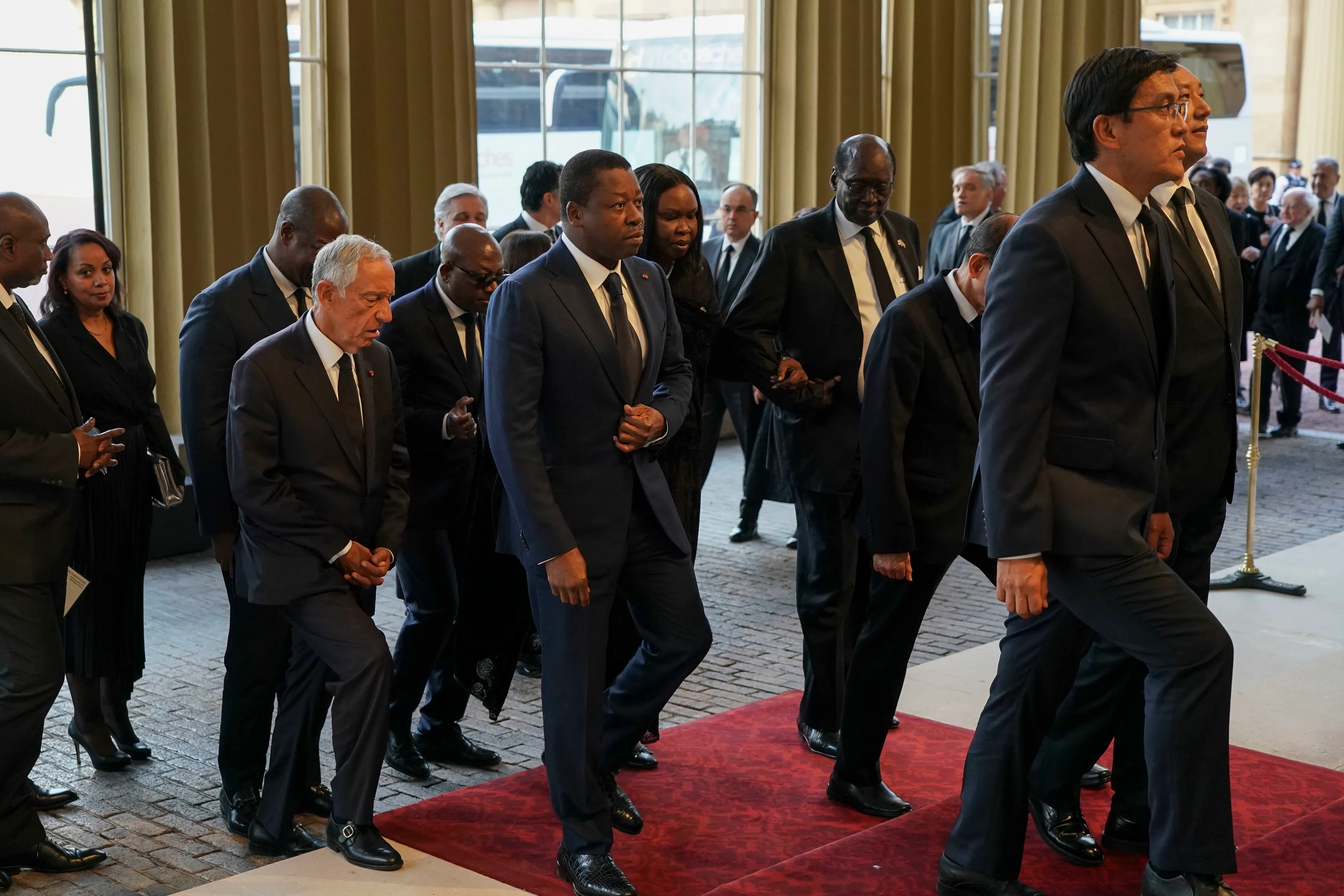 tang le nu hoang anh anh 10