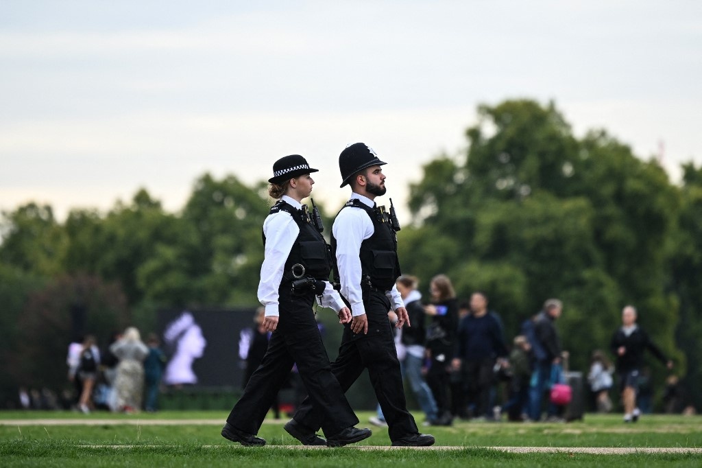 an ninh tang le anh anh 8