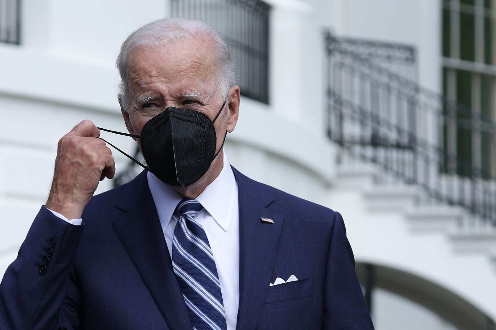 Ong Biden: Dai dich Covid-19 da cham dut hinh anh