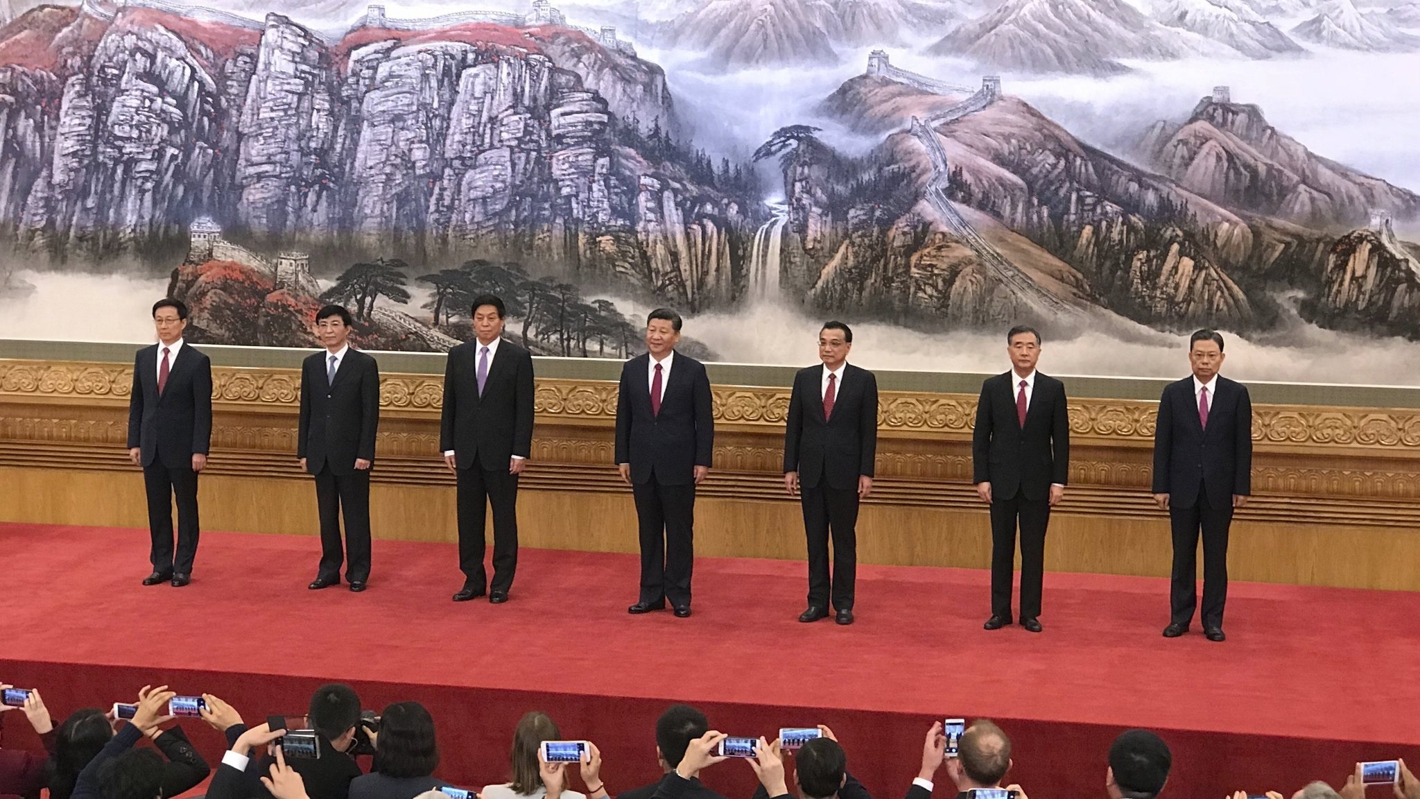 thuong vu bo chinh tri anh 1