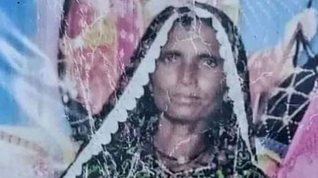 Phat hien thi the nu gioi bi cat xe hinh anh