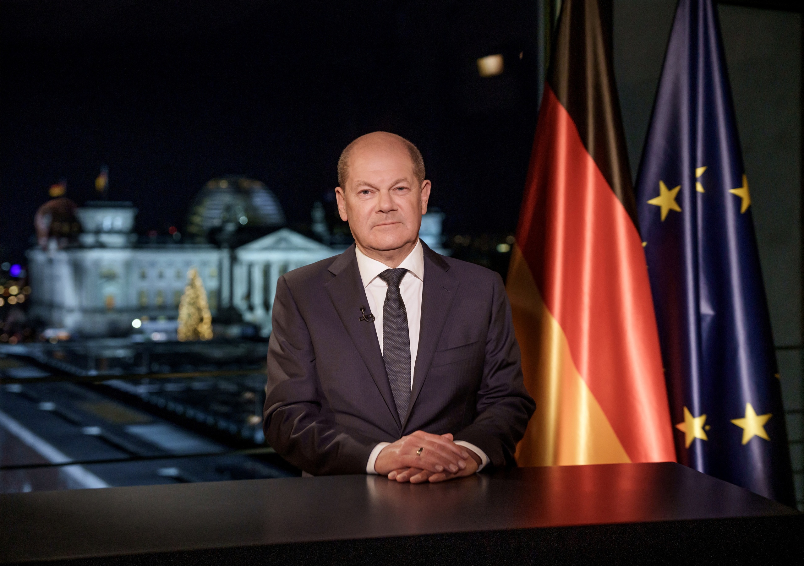 the gioi don nam moi anh 8