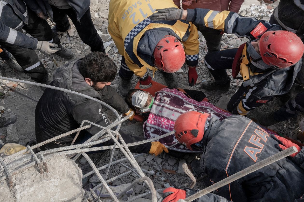 dong dat tho nhi ky anh 2