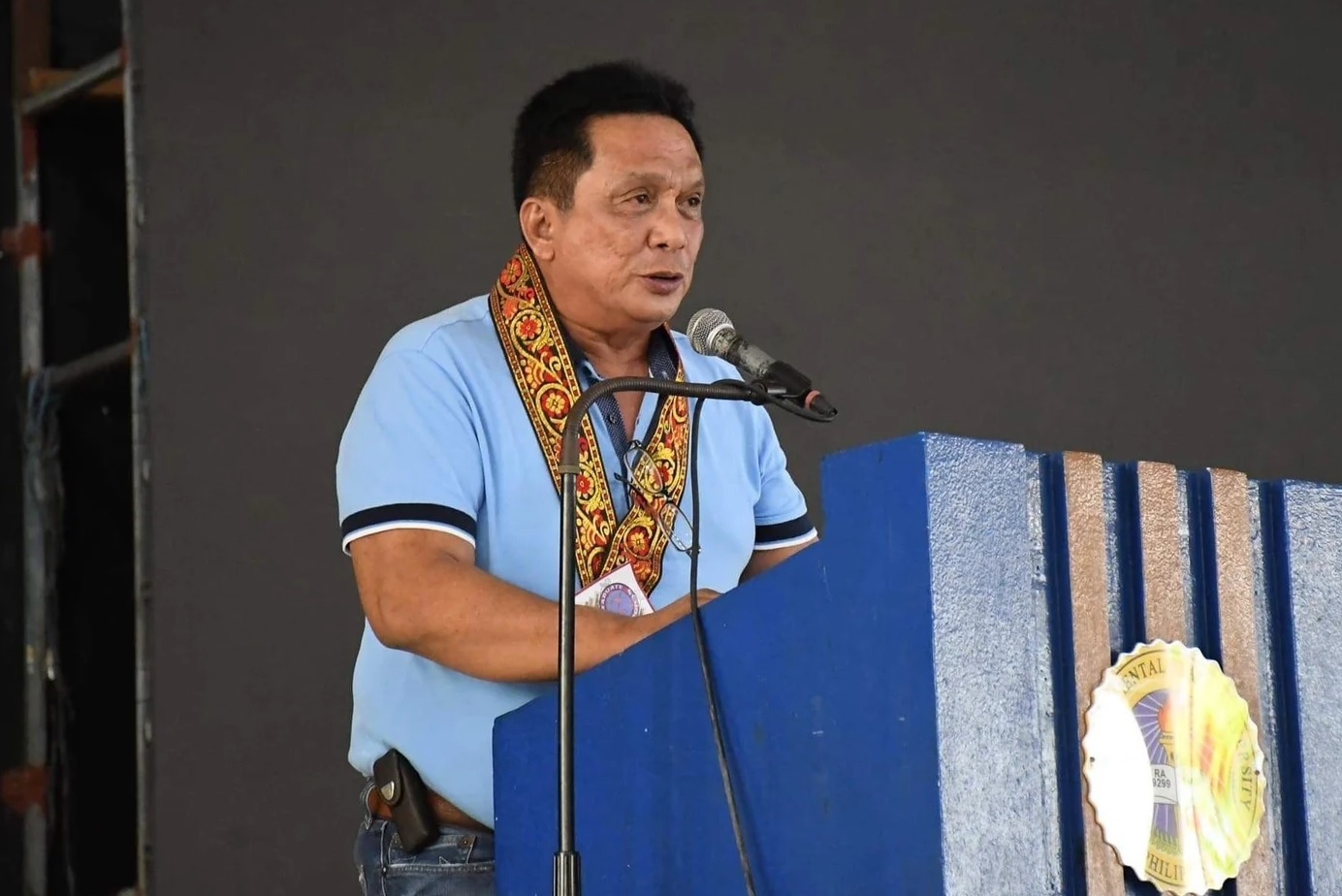 Tinh truong tai Philippines bi nhom sat thu ban chet hinh anh