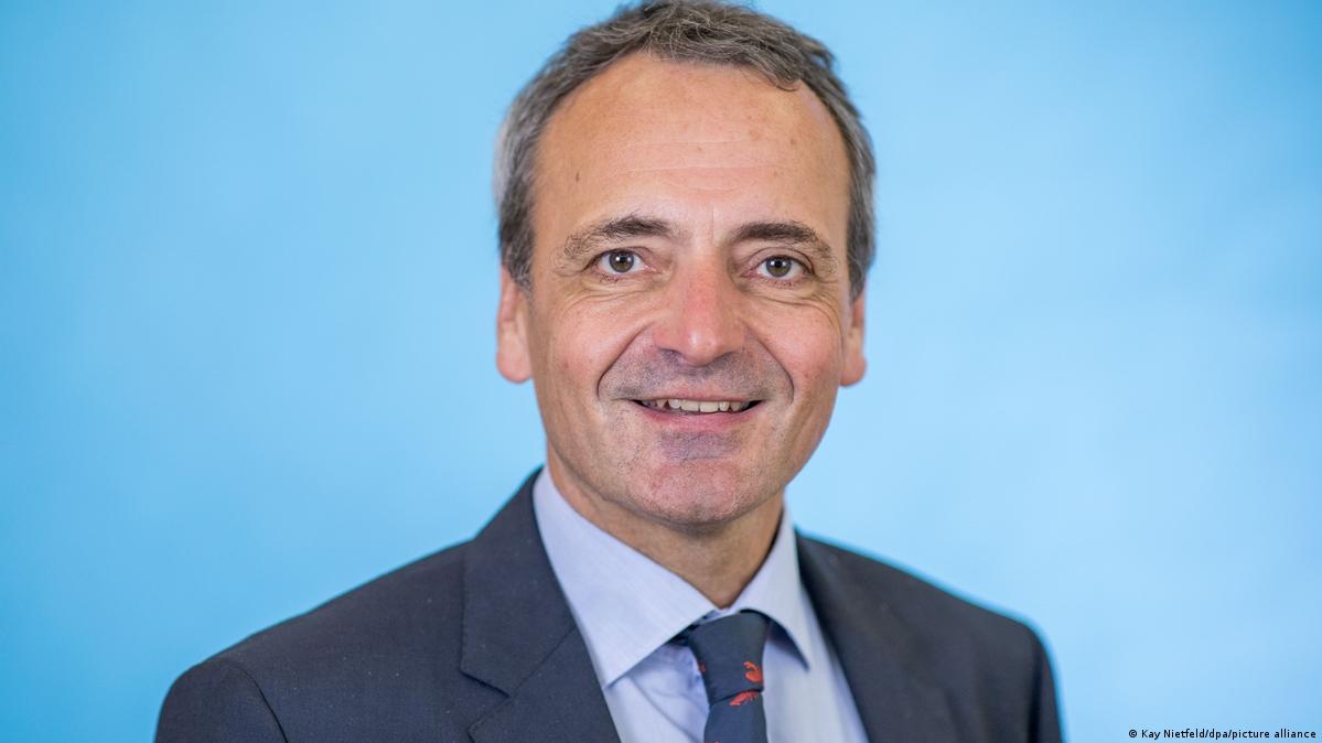 Chad truc xuat dai su Duc vi ‘thai do bat lich su’ hinh anh