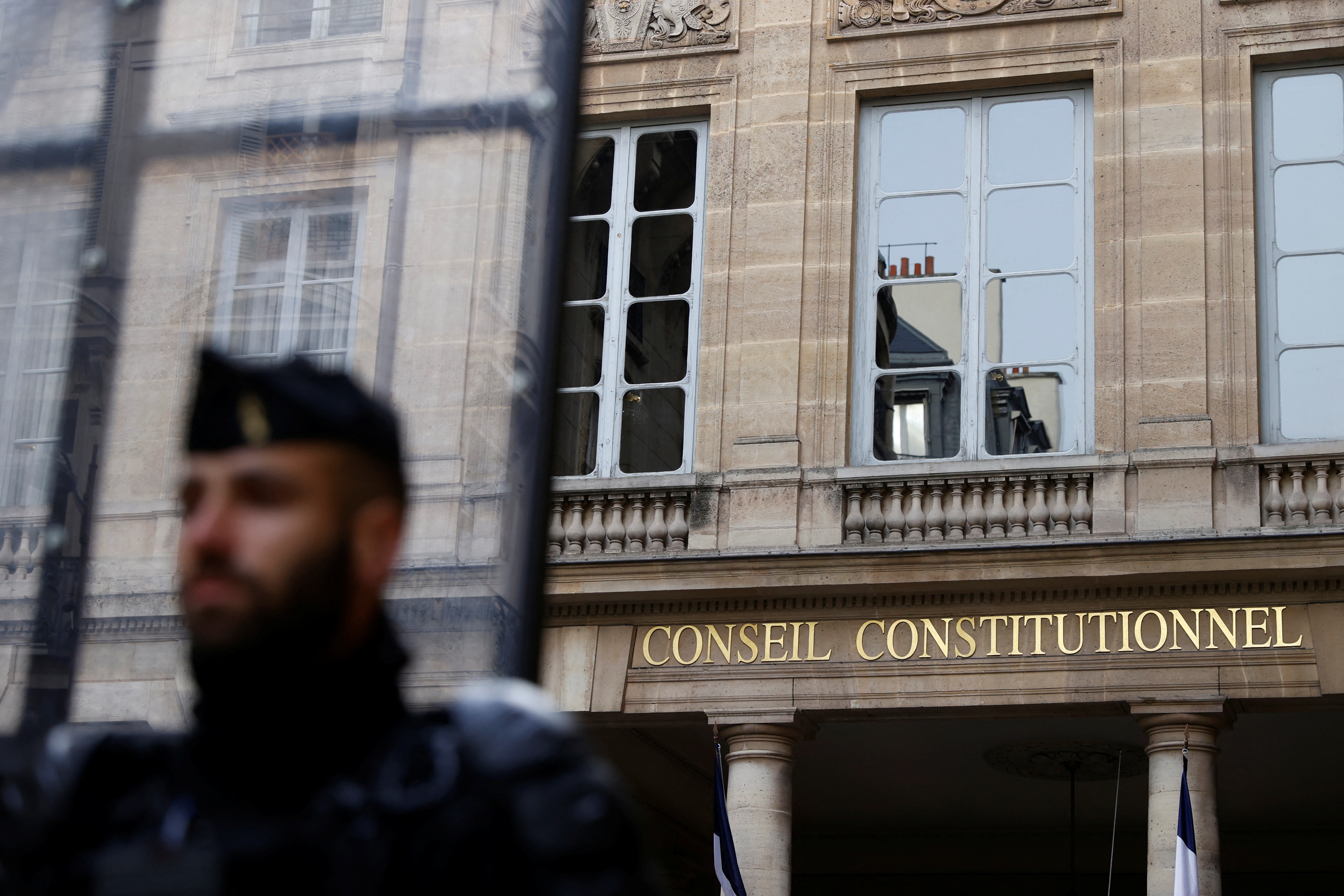 bieu tinh tai Phap anh 2