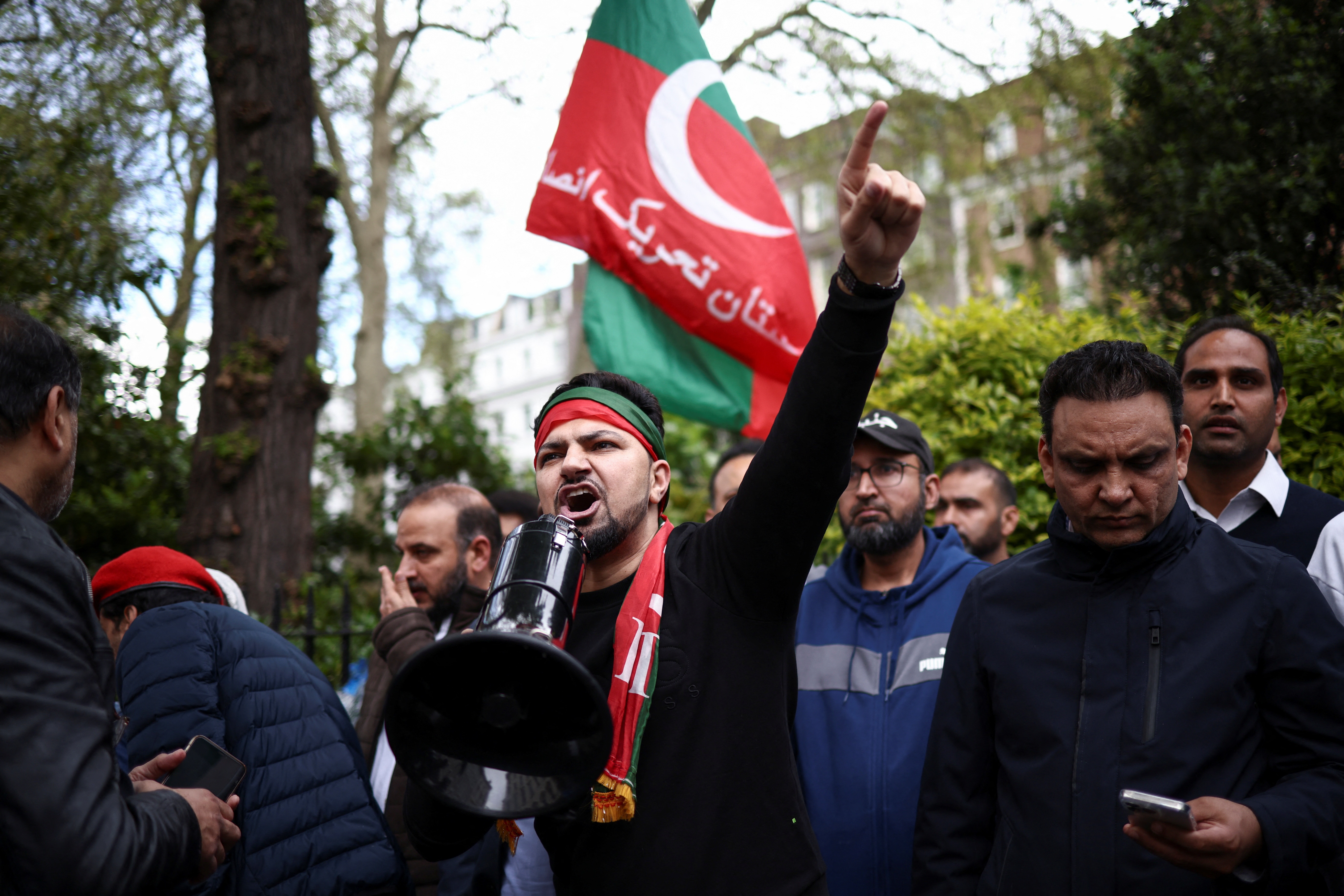 imran khan bi bat anh 15