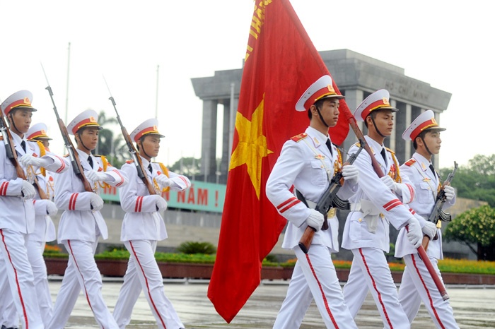 Nghi le thuong co o Quang truong Ba Dinh hinh anh