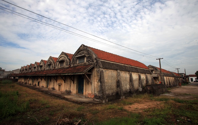 Kho luong thuc con sot lai tu thoi bao cap o mien Bac hinh anh