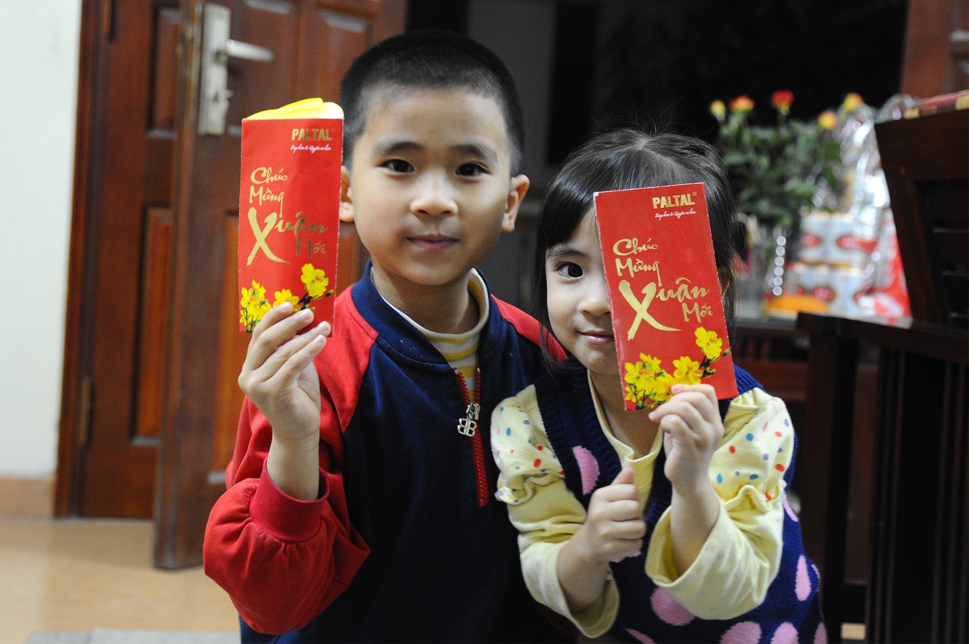 Nhung khoanh khac trong dem giao thua o Ha Noi hinh anh