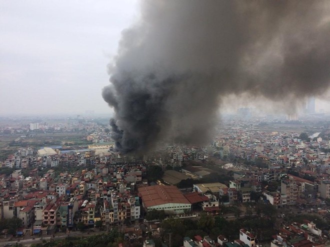 Clip chay lon o lang Van Phuc hinh anh