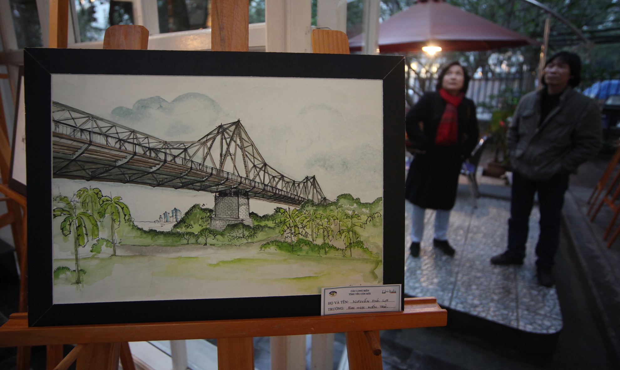 10 buc tranh an tuong nhat ve cau Long Bien hinh anh