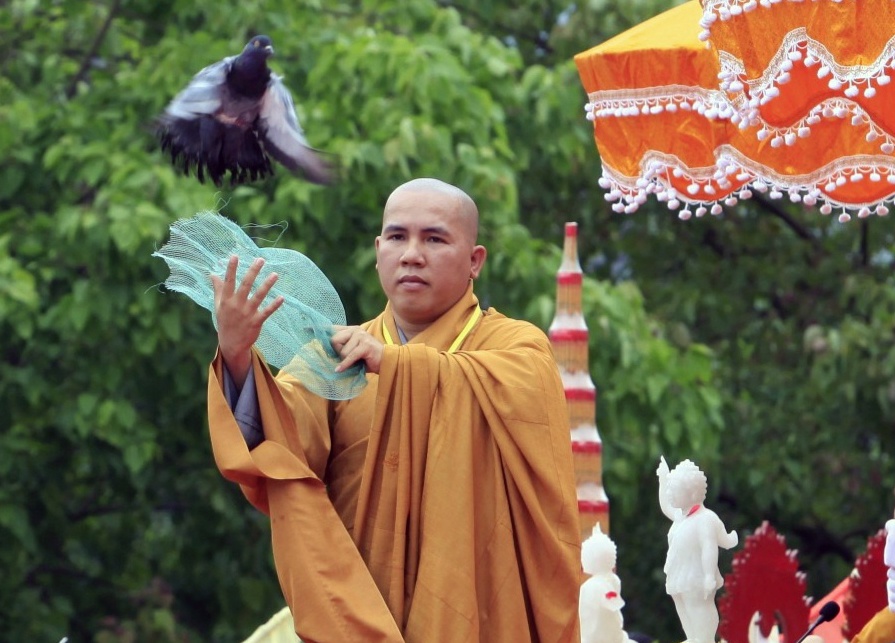 Dai le Phat dan Lien hop quoc ngay khai mac hinh anh