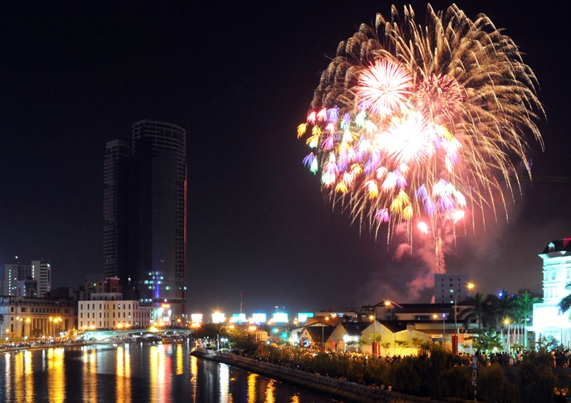 Phao hoa mung Quoc khanh ruc sang Sai Gon hinh anh