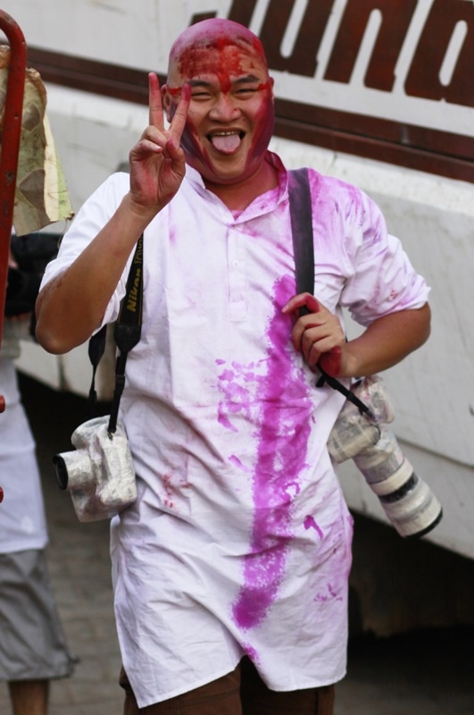 Nhiếp ảnh gia cân nặng trong chuyến sáng tác tại Ấn Độ