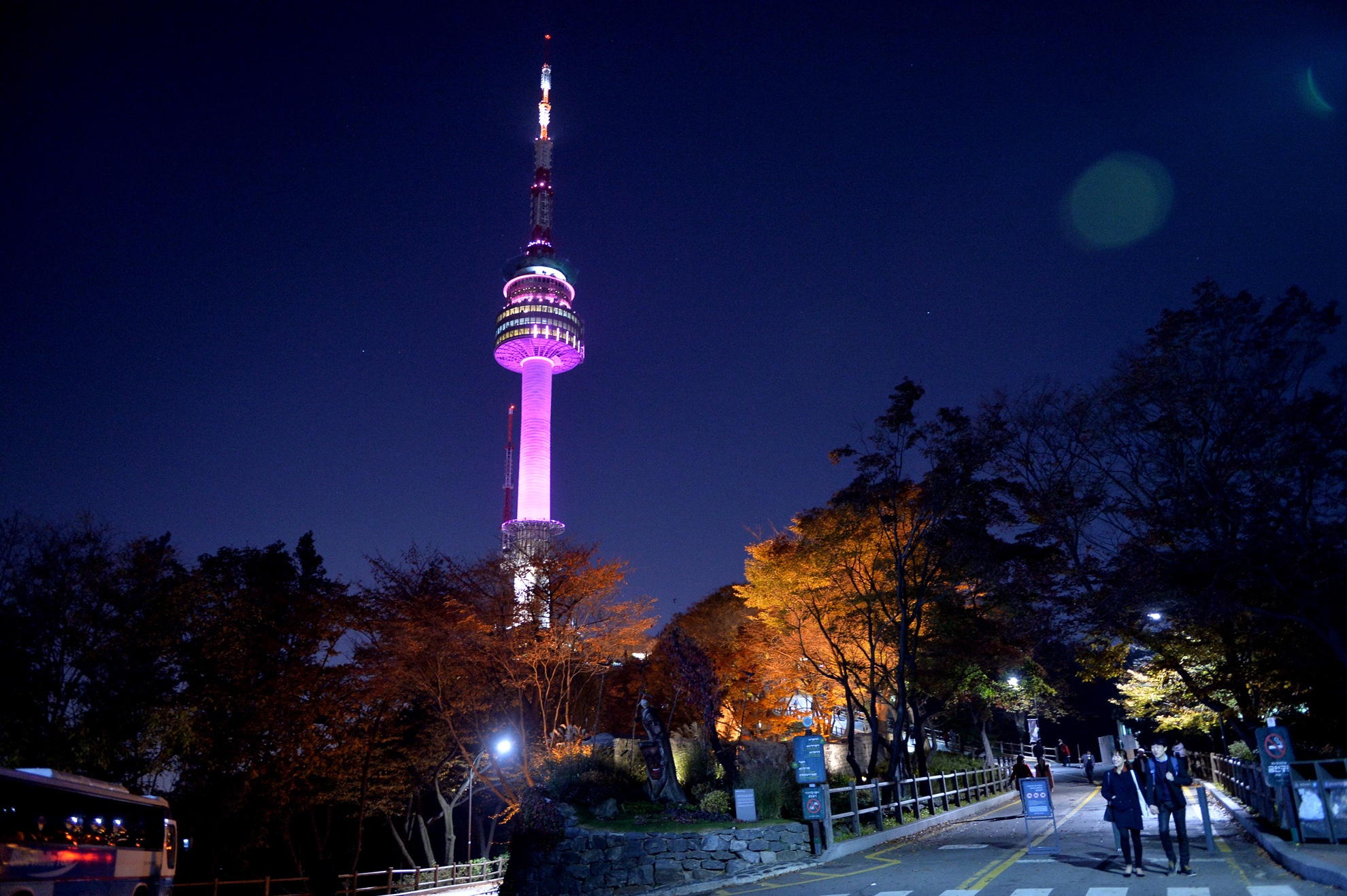 Seoul ruc ro ve dem nhin tu thap truyen hinh Namsan hinh anh