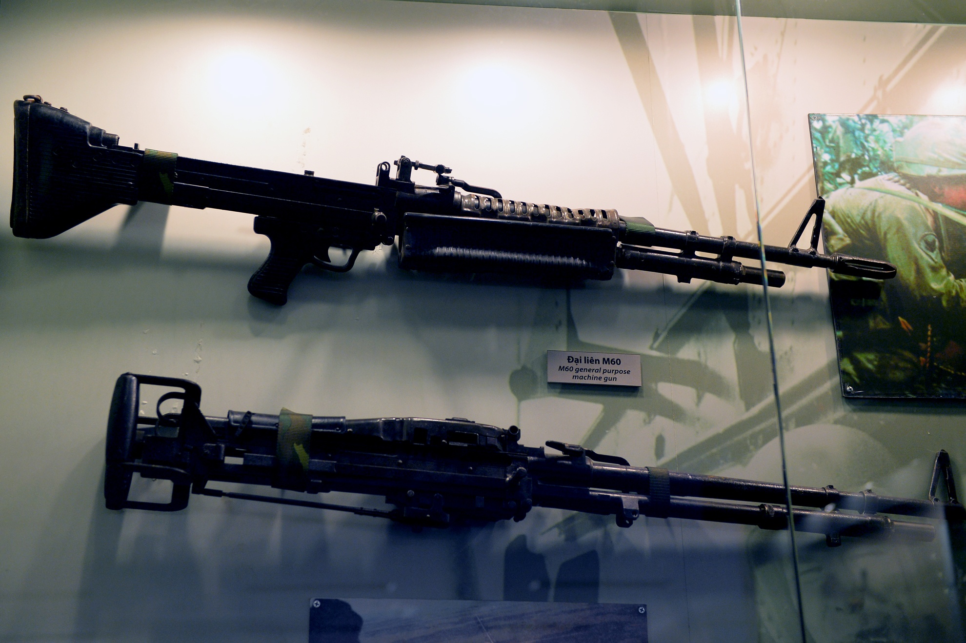 Súng đại liên M60.
