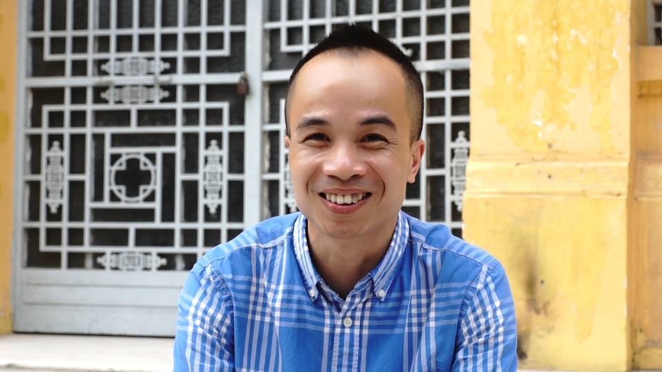 Hoi nhanh dap gon voi nha bao 'nghin like' hinh anh